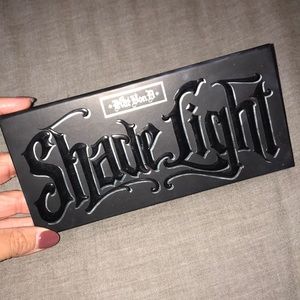 Kate Von D shade and light contour palette